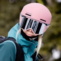 SMITH OPTICS Code MIPS Snow Helmet - Unisex|-|Casque Neige MIPS Code - Unisexe 26 SMITH OPTICS Code MIPS Snow Helmet - Unisex|-|Casque Neige MIPS Code - Unisexe -Smith Optics Shop STH E00538 7E 7EFront 20Matte 20Chalk 20Rose