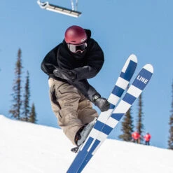 SMITH OPTICS Maze MIPS Ski & Snowboard Helmet - Unisex|-|Casque Ski Et Planche à Neige MIPS Maze - Unisexe -Smith Optics Shop STH E00671 7E 7EDetail2 20Matte 20Sangria