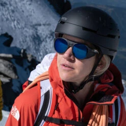 Smith Optics Venture Sunglasses ChromaPop Glacier Photochromic Copper Blue Mirror - Matte Black Frame -Smith Optics Shop smith optics venture sunglasses chromapop glacier photochromic copper blue mirror matte black frame 13